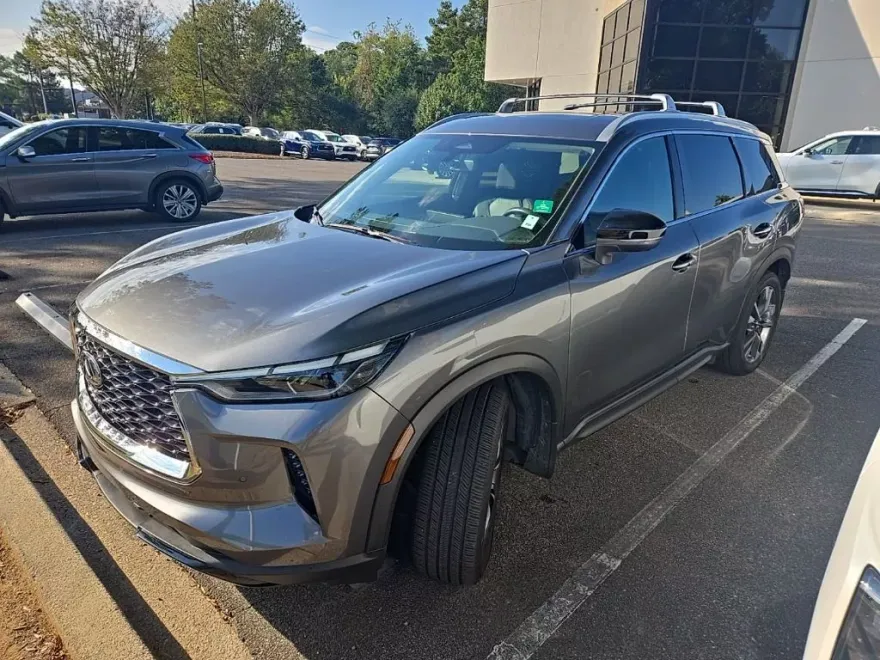 2023 Infiniti QX60 Luxe photo 1