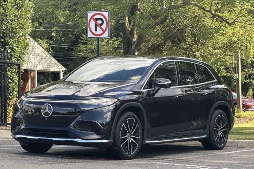 2023 Mercedes Benz EQS SUV 450 photo 1