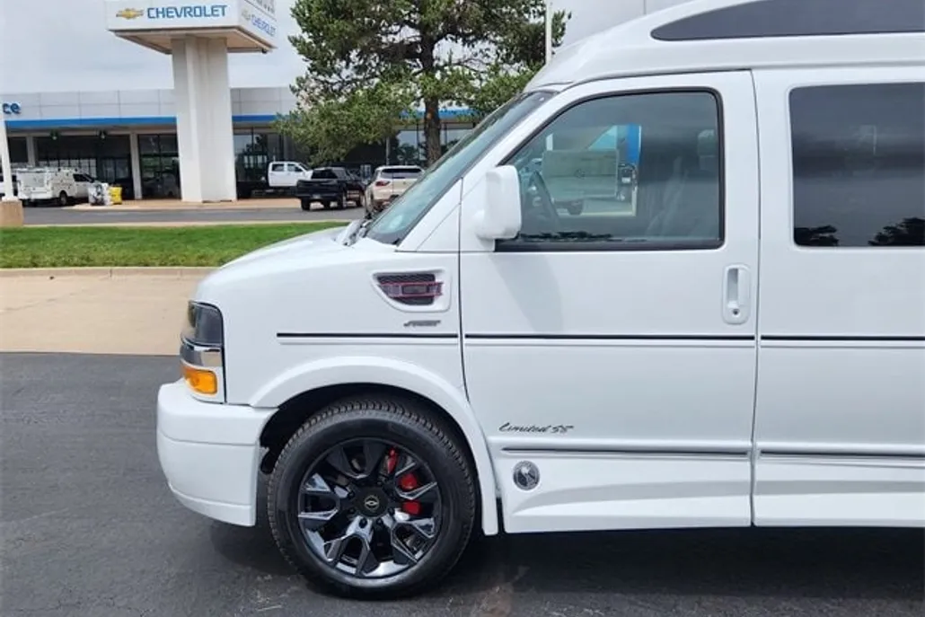 2025 Chevrolet Express Conversion Van 2500 photo 1
