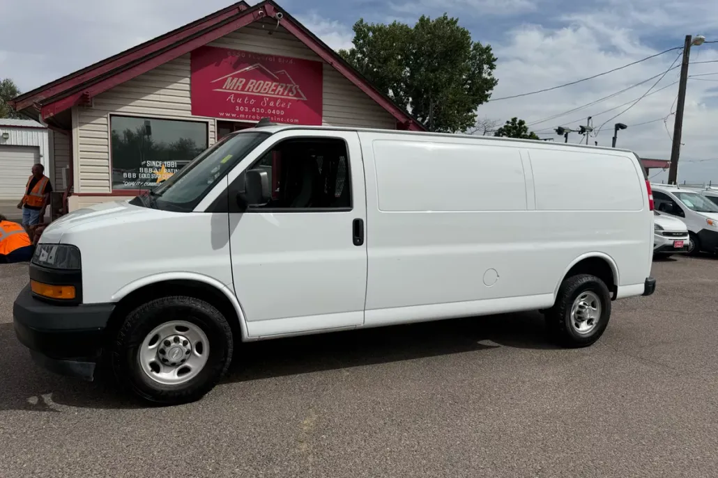 2020 Chevrolet Express Cargo Van 2500 photo 1