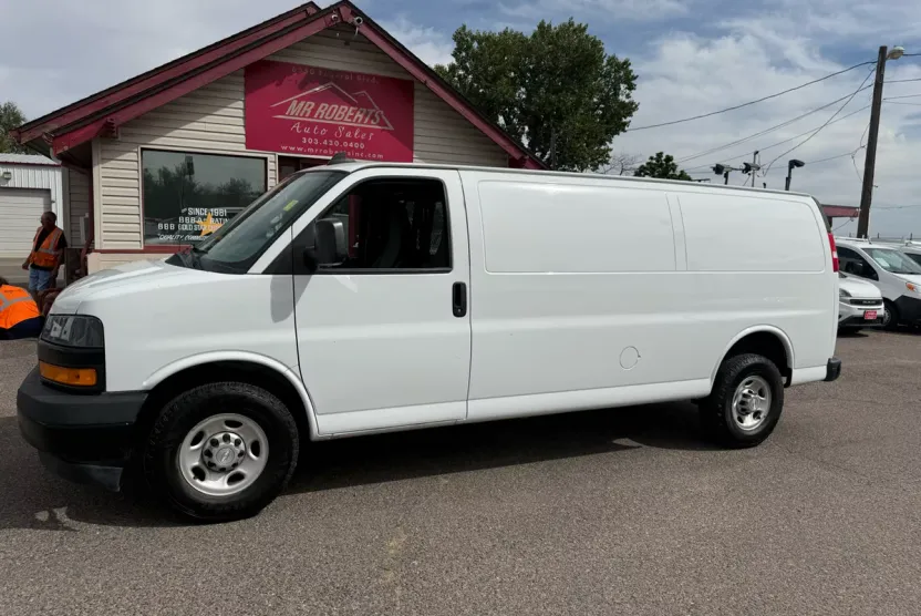 2020 Chevrolet Express Cargo Van 2500 photo 1