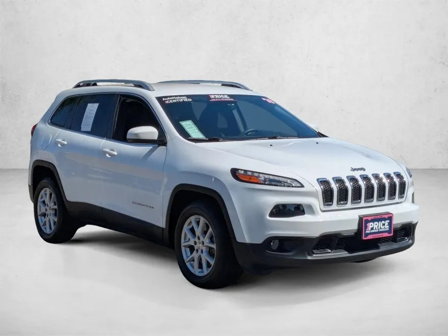 2018 Jeep Cherokee Latitude photo 1