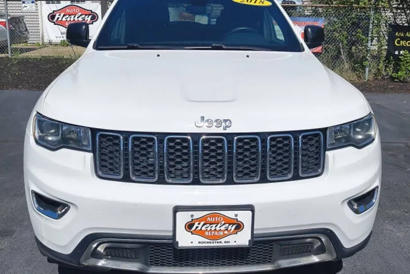 2018 Jeep Grand Cherokee Limited photo 1