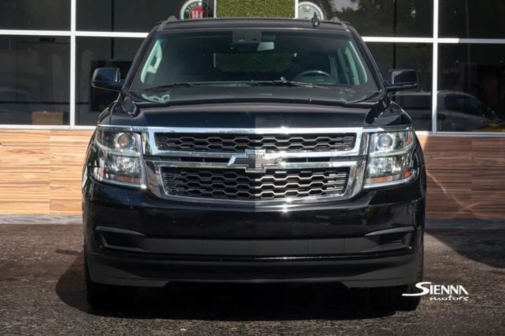2020 Chevrolet Suburban LS photo 1