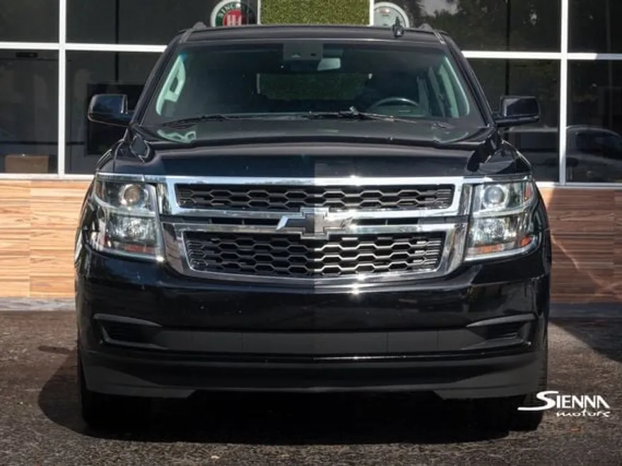 2020 Chevrolet Suburban LS photo 1