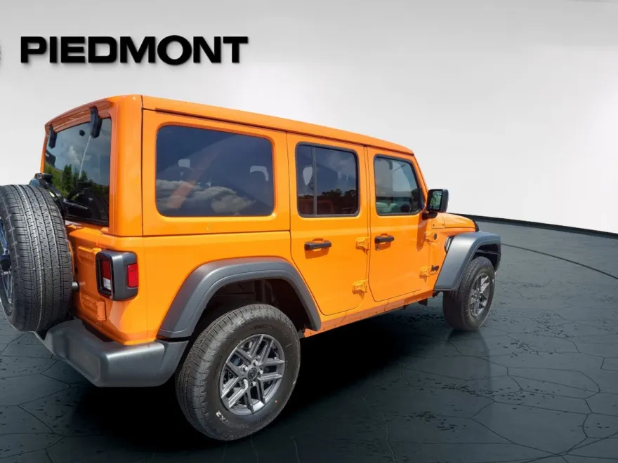 2025 Jeep Wrangler Sport S photo 1
