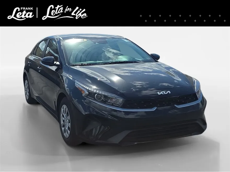 2024 Kia Forte LX photo 1