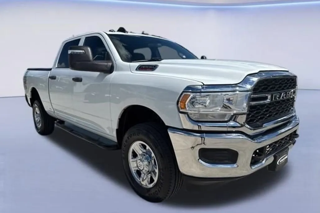 2024 Ram 2500 Tradesman photo 1