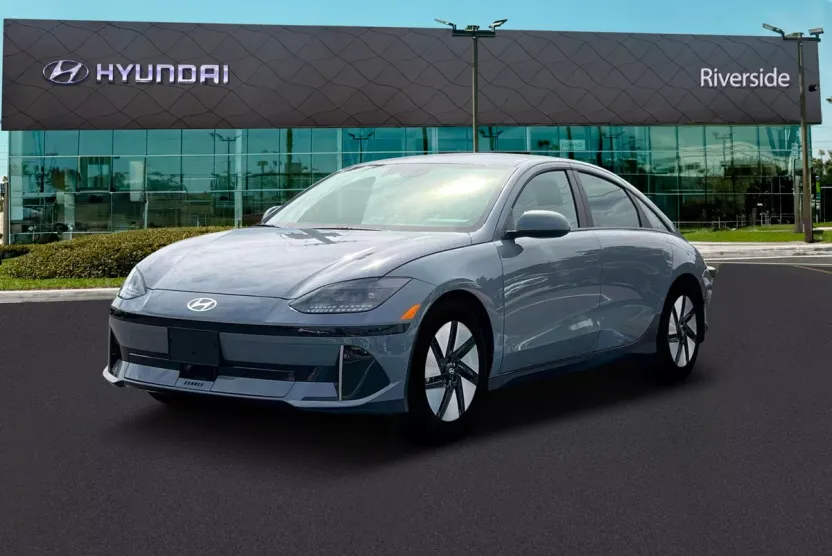 2025 Hyundai Ioniq 6 SE photo 1