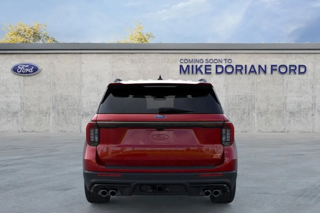 2025 Ford Explorer ST photo 1