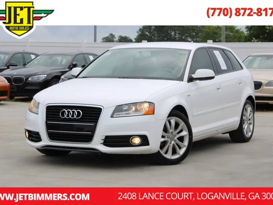 2013 Audi A3 Premium photo 1