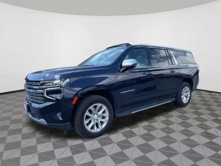 2024 Chevrolet Suburban Premier photo 1
