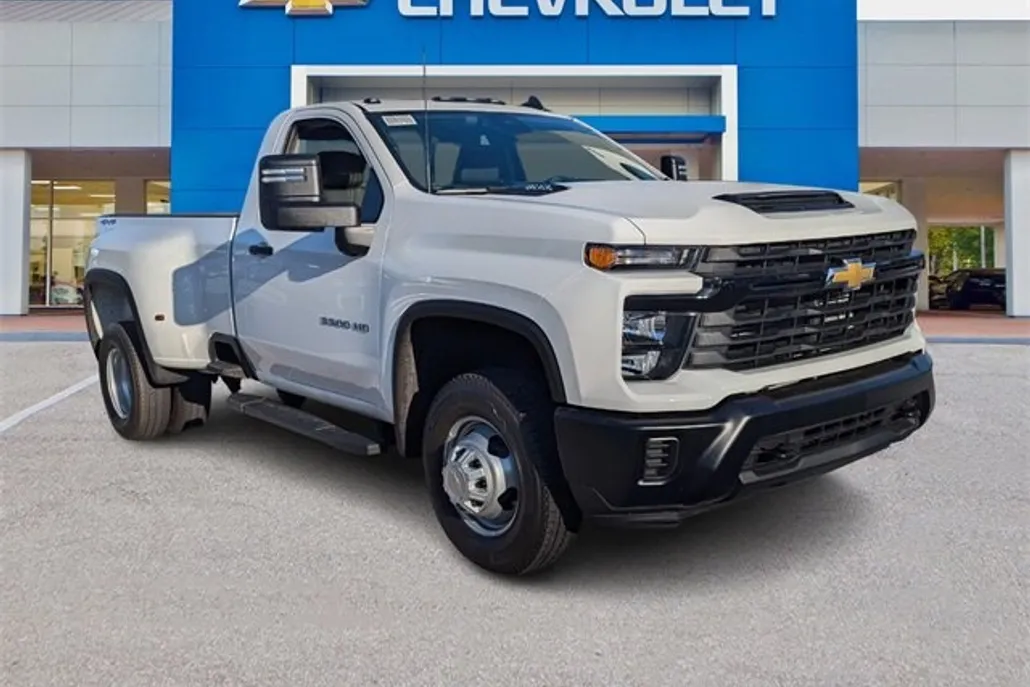 2024 Chevrolet Silverado 3500HD Work Truck photo 1