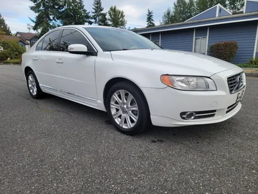 2010 Volvo S80 photo 1