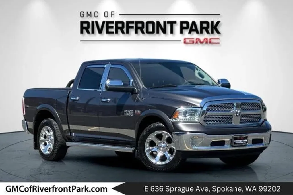2017 Ram 1500 Laramie photo 1