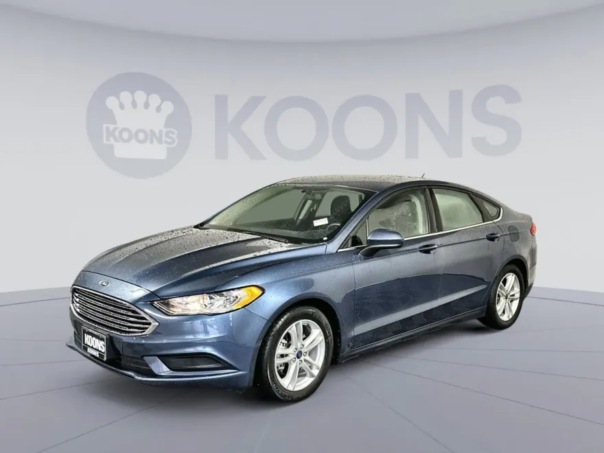 2018 Ford Fusion SE photo 1