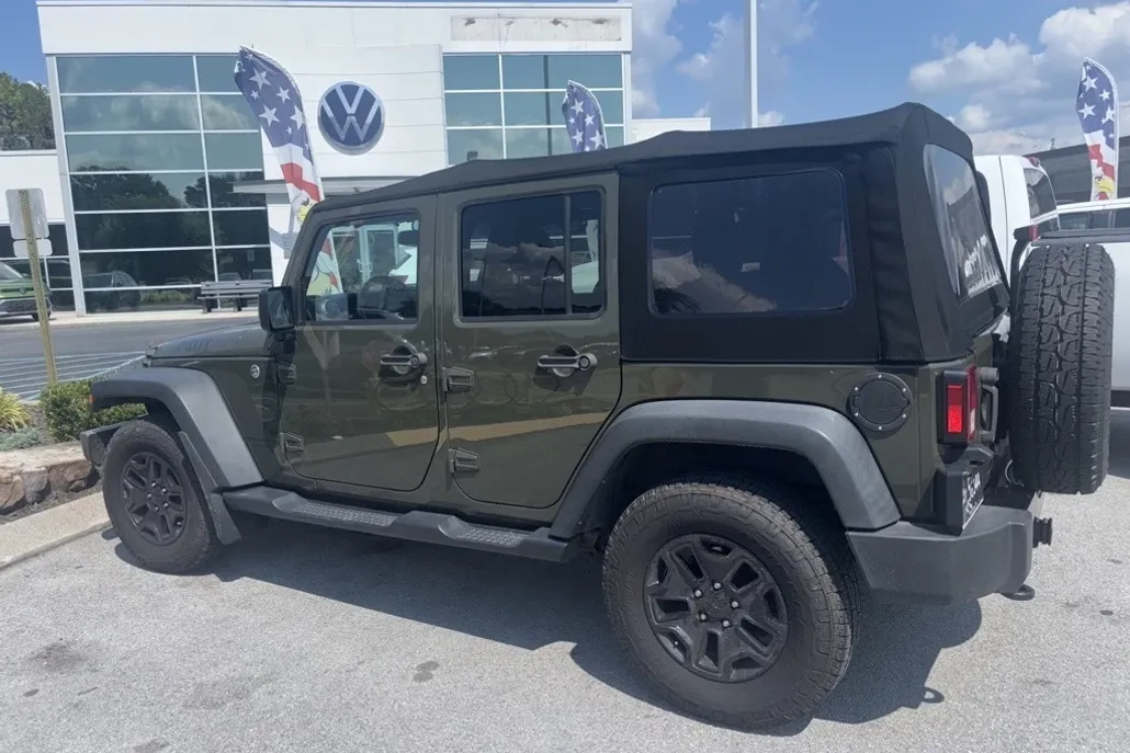 2015 Jeep Wrangler Unlimited Sport Willys photo 1