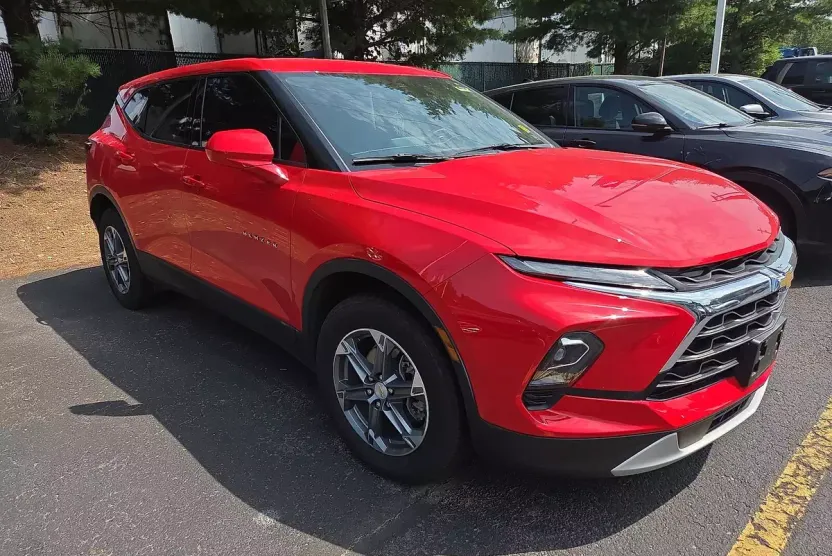 2023 Chevrolet Blazer 2LT photo 1