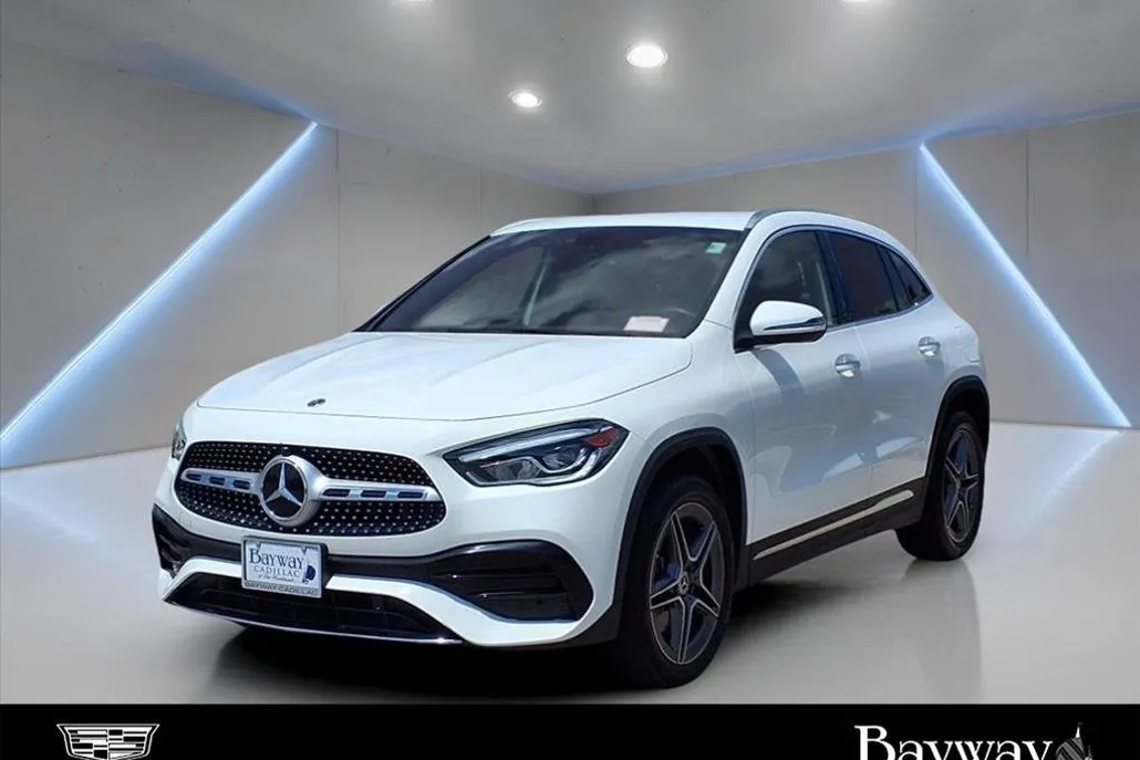 2023 Mercedes Benz GLA 250 4MATIC photo 1
