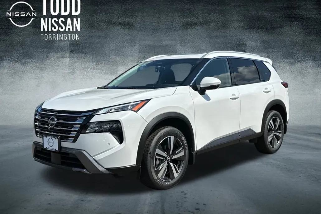 2025 Nissan Rogue SL photo 1