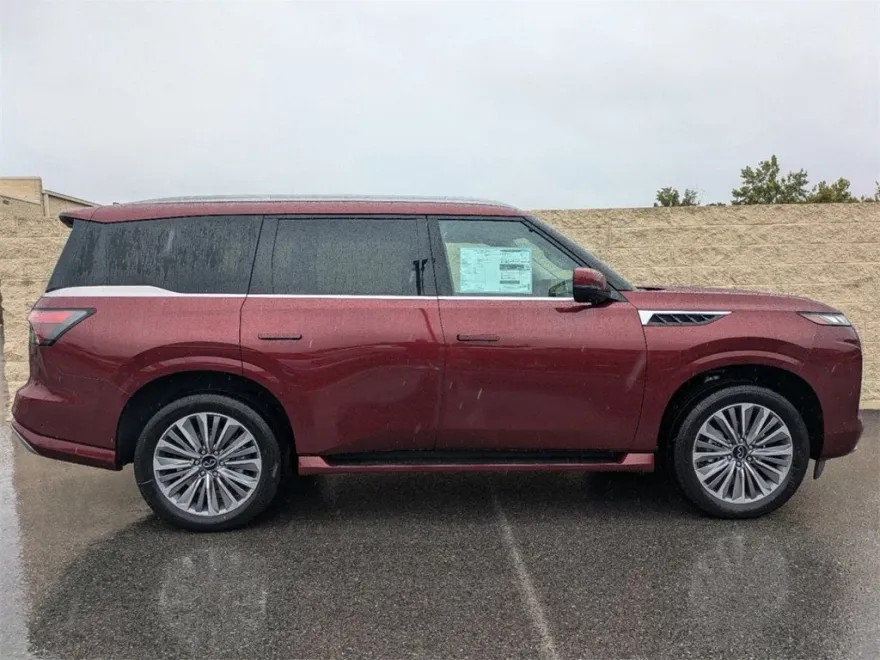 2025 Infiniti QX80 Sensory photo 1
