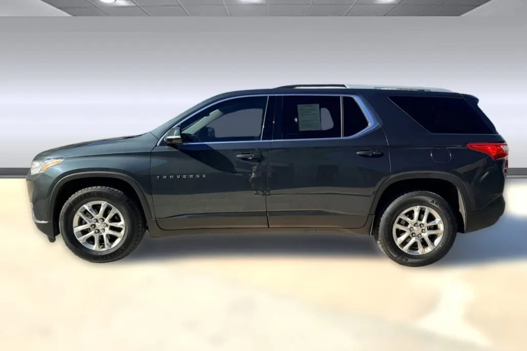 2018 Chevrolet Traverse Cloth 1LT photo 1