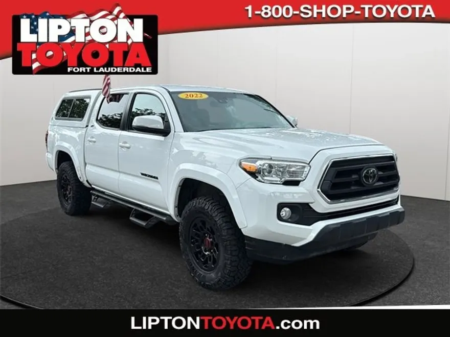 2022 Toyota Tacoma SR5 photo 1
