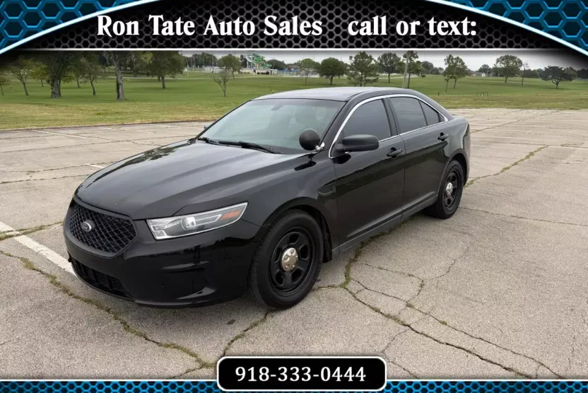 2016 Ford Taurus photo 1