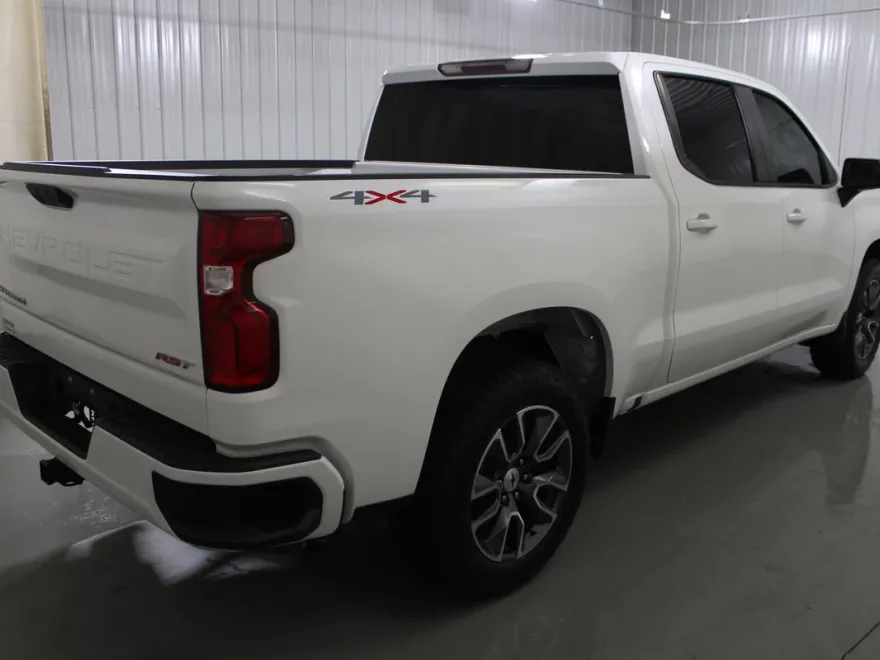 2023 Chevrolet Silverado 1500 RST photo 1