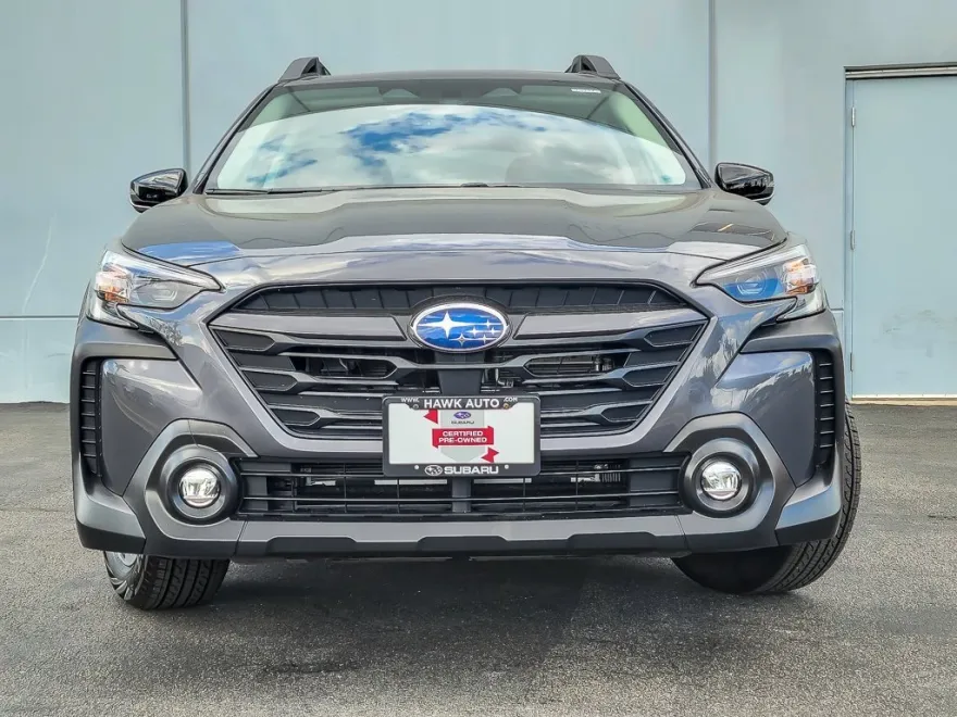 2025 Subaru Outback Premium photo 1