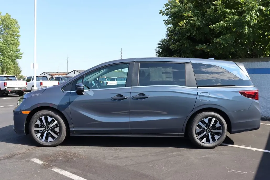 2026 Honda Odyssey EX-L photo 1