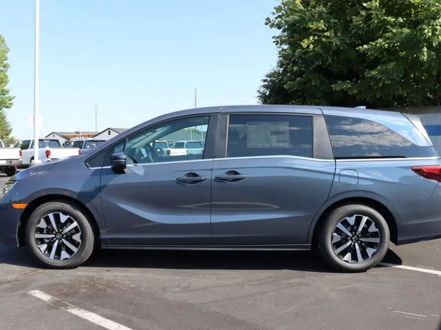 2026 Honda Odyssey EX-L photo 1