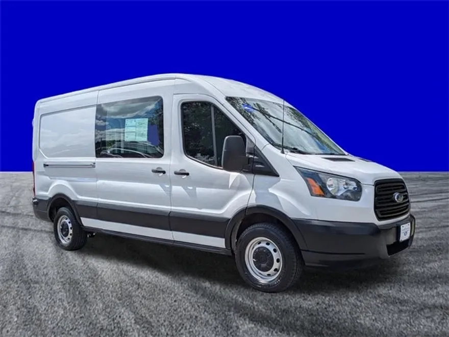 2019 Ford Transit photo 2