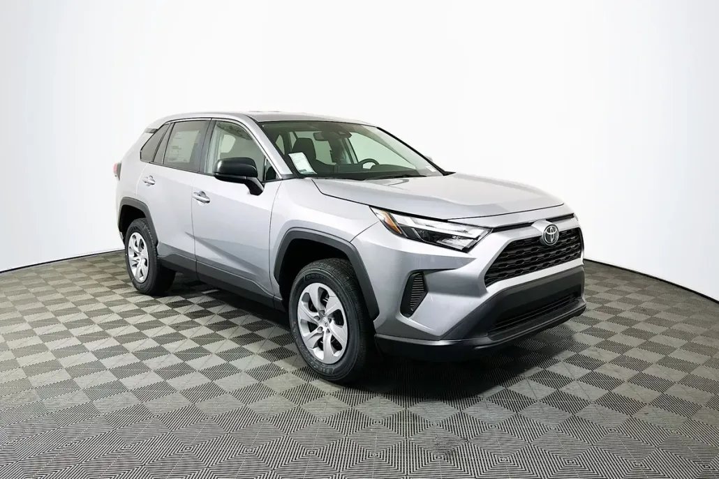 2025 Toyota RAV4 LE photo 1