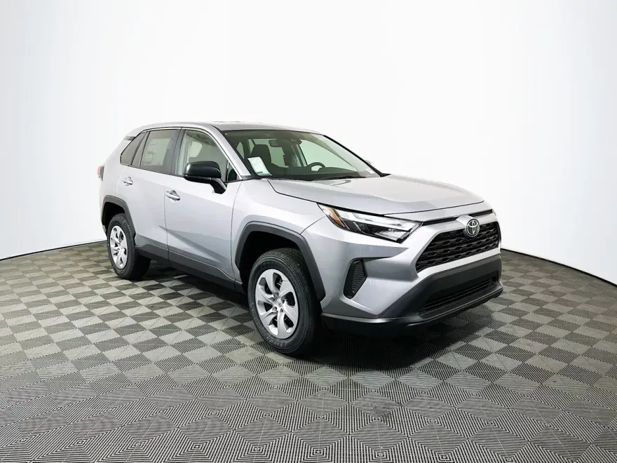 2025 Toyota RAV4 LE photo 1