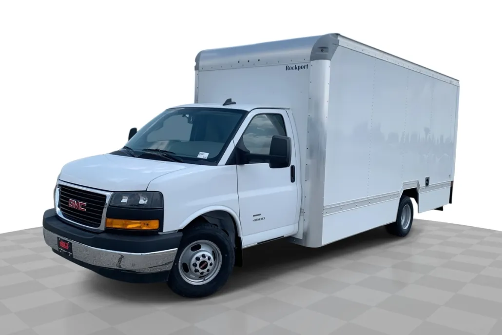 2024 Gmc Savana Cutaway photo 1