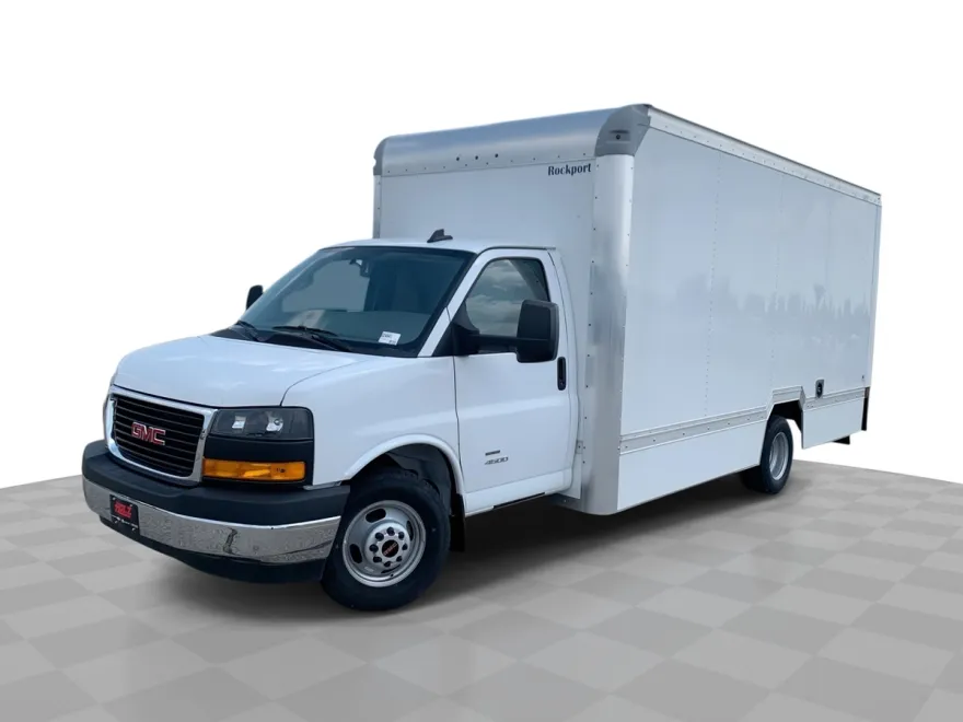 2024 Gmc Savana Cutaway photo 1