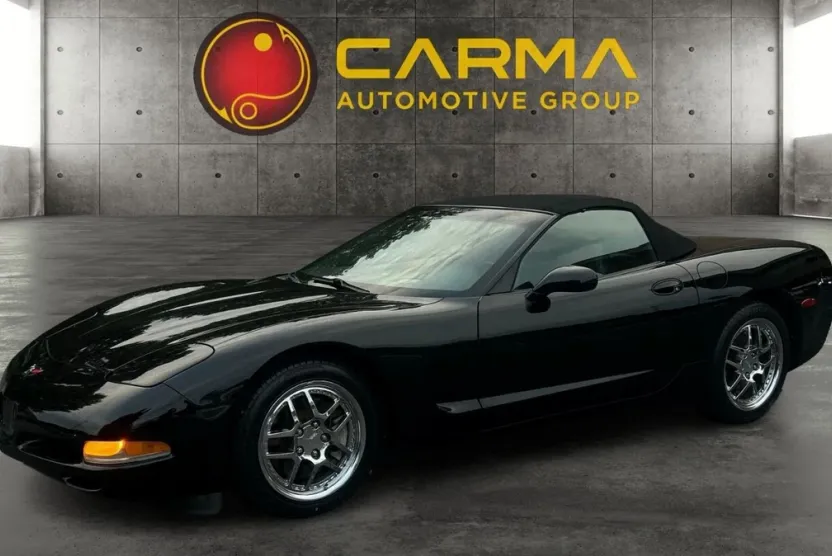 2004 Chevrolet Corvette Convertible photo 1