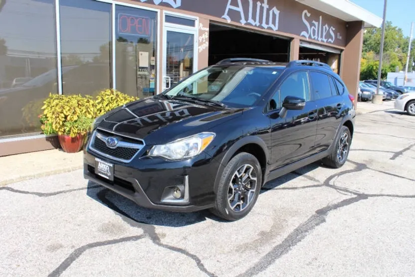 2016 Subaru Crosstrek 2.0i Limited photo 1