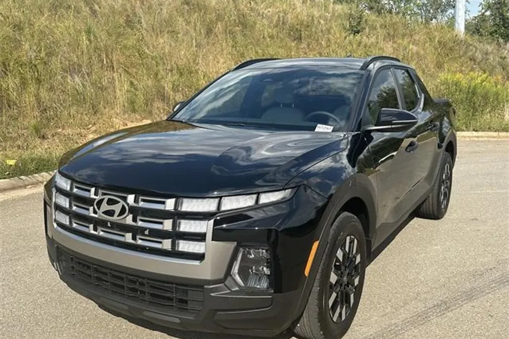 2025 Hyundai Santa Cruz SEL photo 1