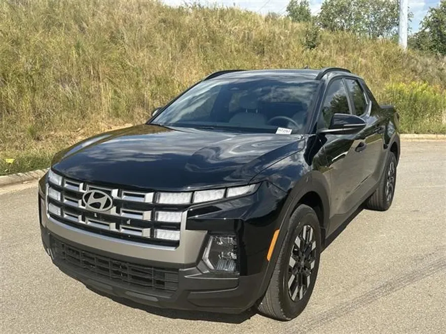 2025 Hyundai Santa Cruz SEL photo 1