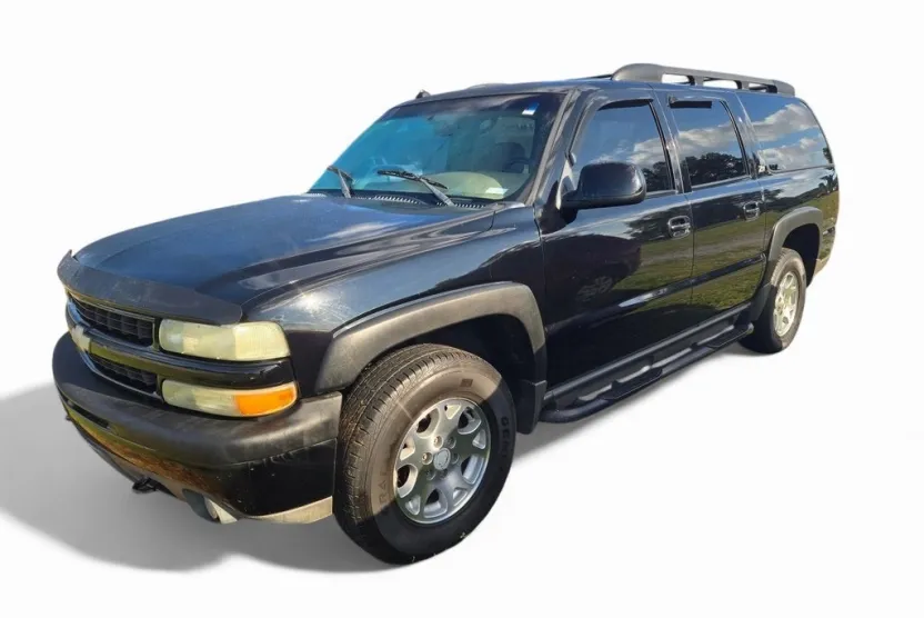 2003 Chevrolet Suburban Z71 photo 1