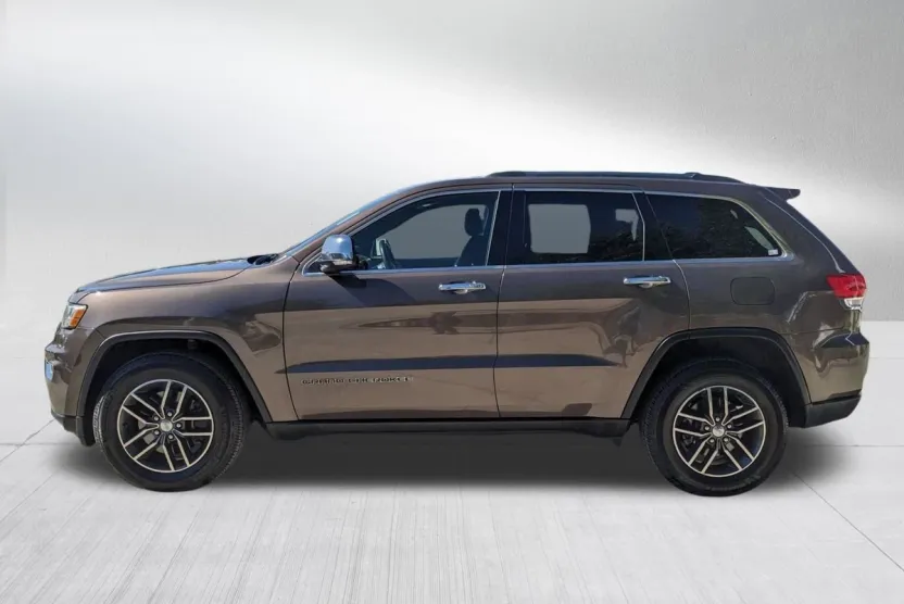 2017 Jeep Grand Cherokee Limited photo 1
