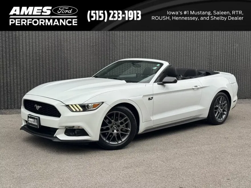 2015 Ford Mustang V6 Convertible photo 1