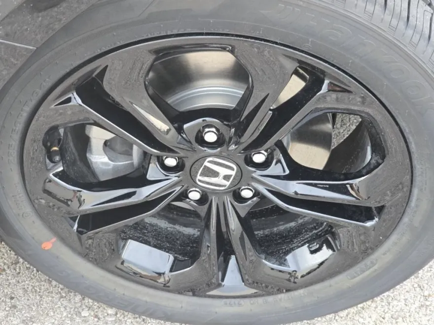 2025 Honda Accord SE photo 1