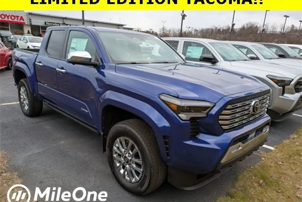 2024 Toyota Tacoma Limited photo 1