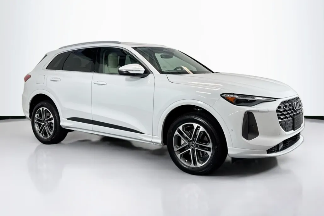 2025 Audi Q5 Premium Plus TFSI photo 1