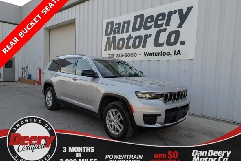 2023 Jeep Grand Cherokee Laredo photo 1