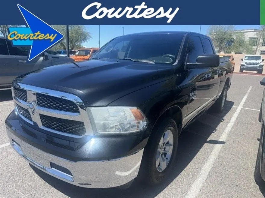 2018 Ram 1500 SLT photo 1