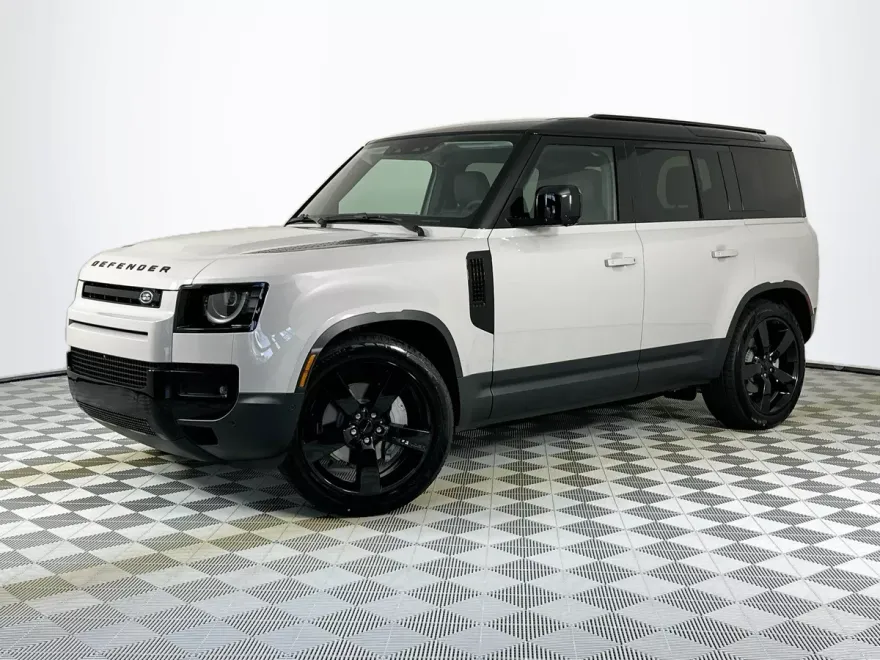 2026 Land Rover Defender 110 S photo 1